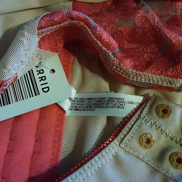 🔥Host Pick🔥Torrid  body suit - Picture 8 of 9